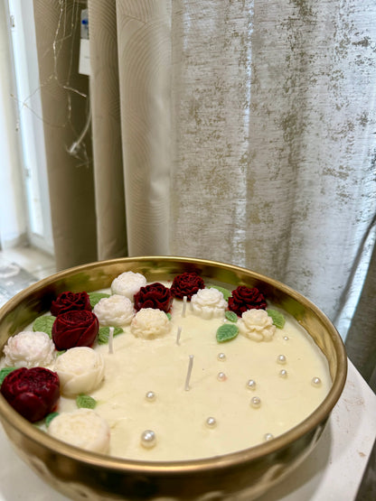 Floral metal urli Candle – Red & White