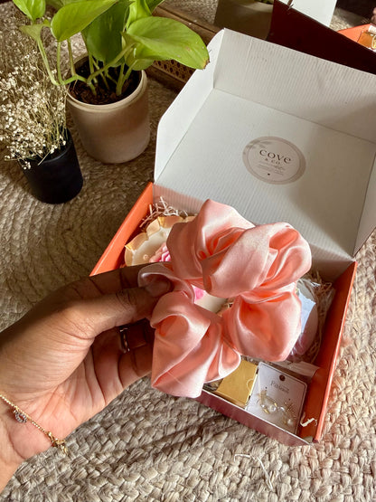 The Sister’s Bloom Box