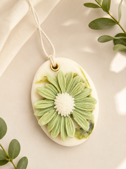 Green Daisy