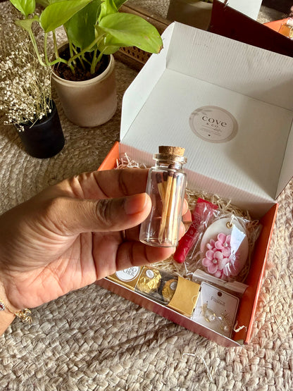 The Sister’s Bloom Box