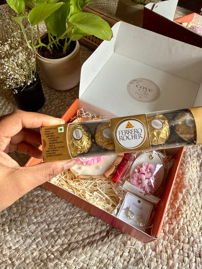 The Sister’s Bloom Box