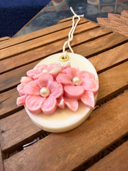 Pearl Bloom